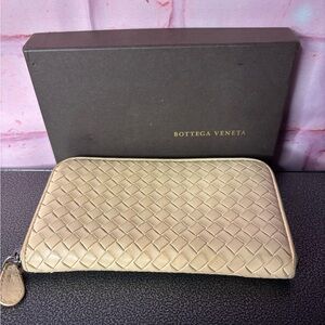 Bottega Veneta Beige Intrecciato Zip-Around Wallet